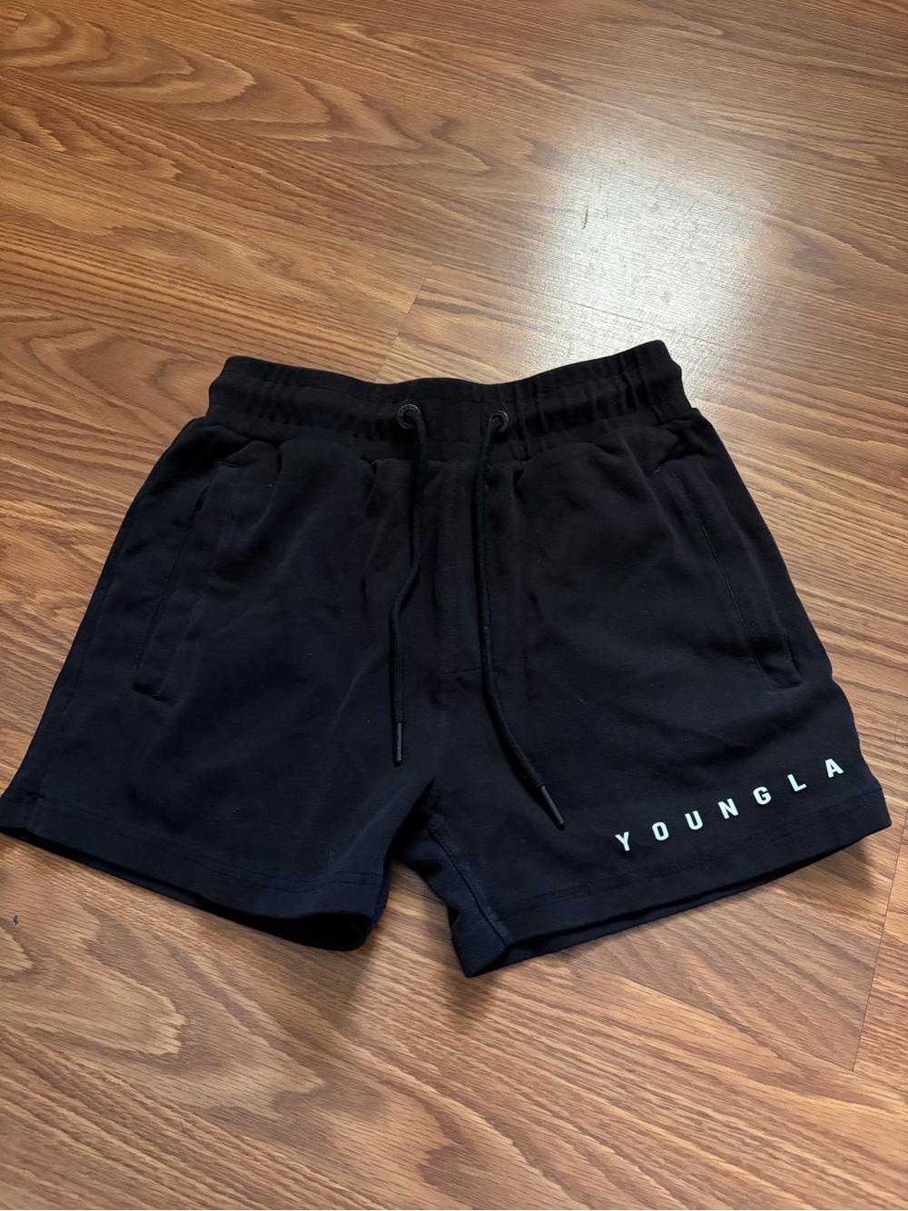 Young LA size small